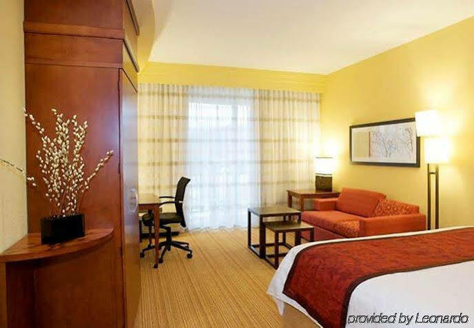 מלון Courtyard By Marriott Franklin Cool Springs מראה חיצוני תמונה